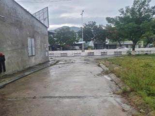 9,2 tỷ hiếm, lô đất 2 mặt tiền rất đẹp, ngang 11m, nguyễn tất thành, vườn dừa, sông lô, nha trang.