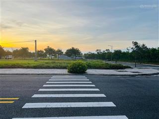 Lô góc mặt tiền kinh doanh trung tâm vsip quảng ngãiview công viên, trường họcchỉ có 1!