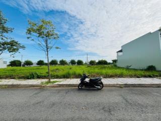 Lô hướng nam vsip quảng ngãi view trường học, gần công viên  còn lô ống duy nhất trên trục đường