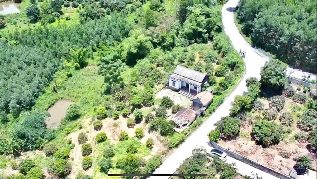 Siêu lô đất nghỉ dưỡng 2 mặt tiền lục nam