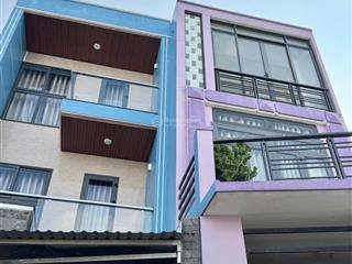 Nhà 3 tầng btct 4pn master  cạnh vòng xoay phú hữu  nguyễn duy trinh  ngay cc ricca gò cát,hiếm!