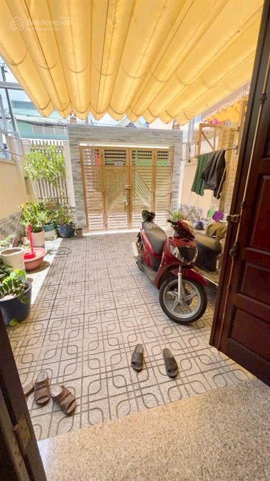 Bán nhà 3 tầng đỗ xuân hợp,sát ga metro,phước long a,q.9!!!