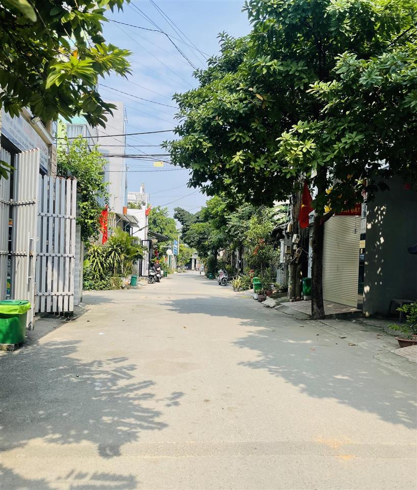 Bán đất mt gò cát, vuông a4, pháp lí sạch, khu đồng bộ phú hữu, ô tô đỗ cửa q9