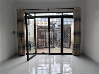 Bán nhà hẻm ô tô thông,sát mt lê văn việt,ngã 4 thủ đức,hoàn công chuẩn,vào ở ngay quận9!!