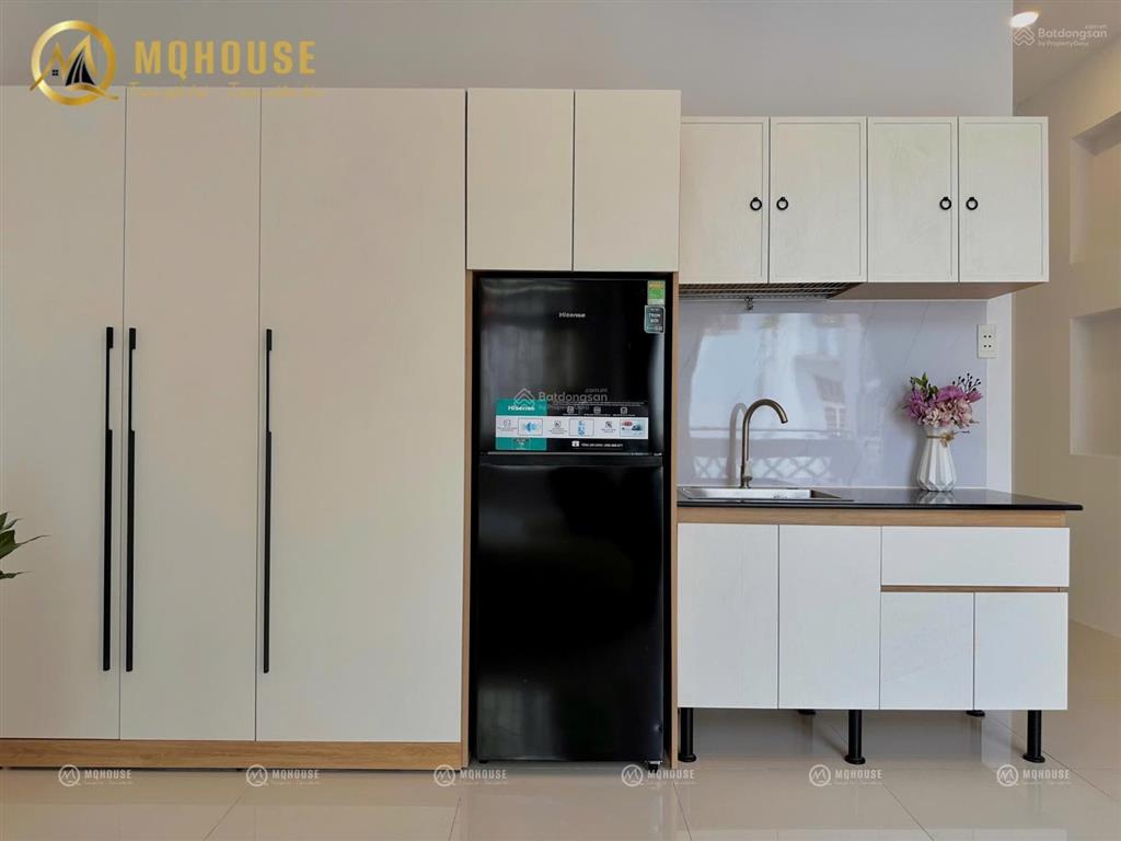 Studio ban công phòng thoáng nội thất đẹp tân phú  0909 186 ***