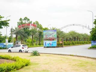 Chính chủ ra hàng vài lô vườn hồng nam hồng  đồng nguyên bắc ninh cách đại học luật 800m