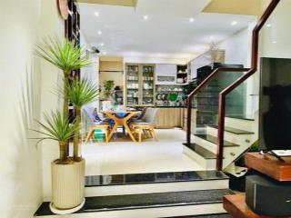 Cực rẻ bán gấp định cư 90m2/2ty1 sổ hồng riêng chính chủ,đường lê văn lương p .tân kiểng