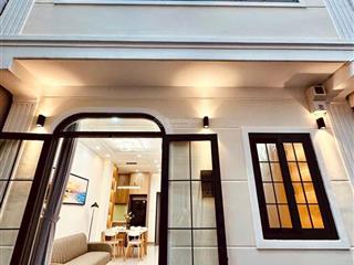 Bán gấp nhà đẹp hẻm 7m phó cơ điều, p12, q5, dt 69m2/4ty1 thương lượng, sổ hồng riêng chính chủ
