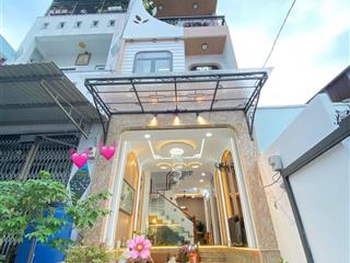 Nhà đẹp, giá tốt tại phan văn trị, p11, q. bình thạnh. 93m2/4ty1 sổ hồng riêng sang tên trong ngày