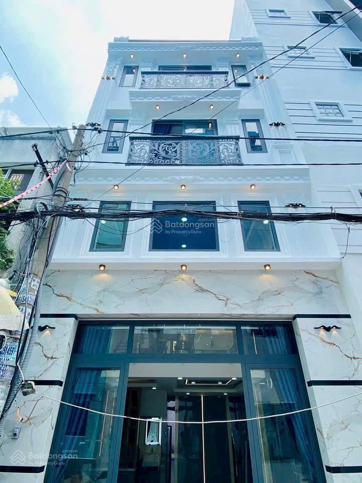 Bán nhà tăng bạt hổ, quận 5  65m2/3tỷ250 hẻm ô tô 6m sổ hồng riêng sang tên công chứng trong ngày