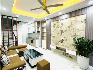 Bán nhà hà đông  diện tích 30,4m2  đất vuông  sổ đỏ chính chủ
