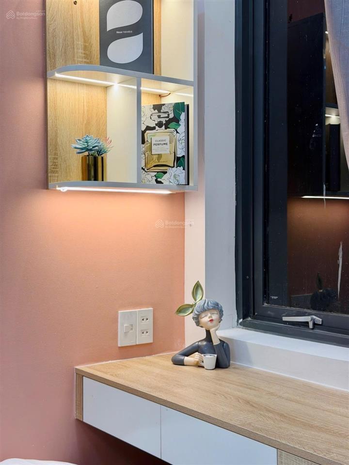 Siêu phẩm 5 tầng hơn 5 tỷ lô góc trong hxt nơ trang long, bình thạnh