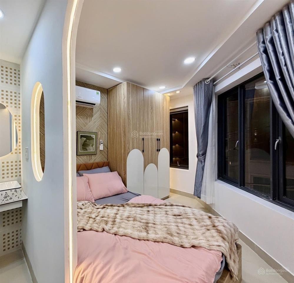 Siêu phẩm 5 tầng hơn 5 tỷ lô góc trong hxt nơ trang long, bình thạnh