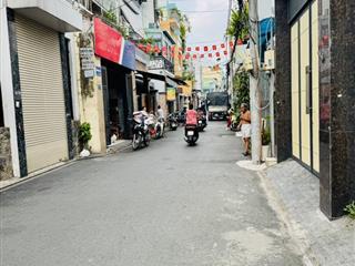 Hẻm nhựa 8m thông thoáng  khu phân lô dt khủng 4mx33m. chỉ 15 tỷ