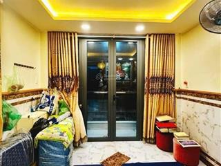 Nhà mới đẹp  gần chợ hoa hồ thị kỷ  5 tầng  sổ vuông a4. nhỉnh 9 tỷ.