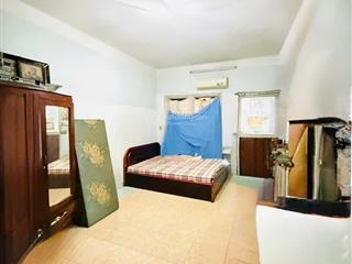 Mặt tiền vip nguyễn trọng tuyển  75m2  3 tầng
