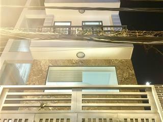 Chính chủ bán căn hộ dịch vụ 4 tầng huỳnh tấn phát q7dt 112m2 giá chỉ 9,3 tỷ
