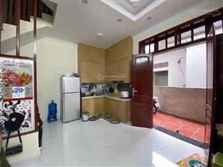 Bán nhà lê thanh nghị  nhà dân xây  gần phố  28.1m2  4t  5.63 tỷ