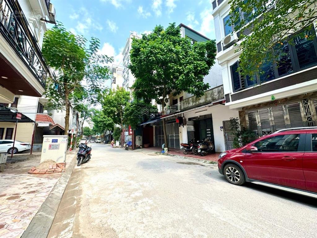 Bán nhà tđc phú diễn ô tô vỉa hè kinh doanh 7t thang máy 21,5 tỷ