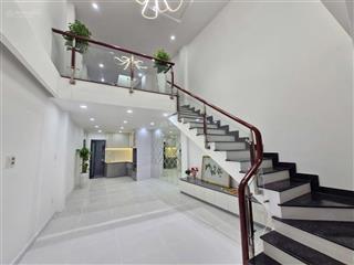 Mt đường 7m  thạnh mỹ lợi  43m2  4tầng  3pn  nhú 5tỷ