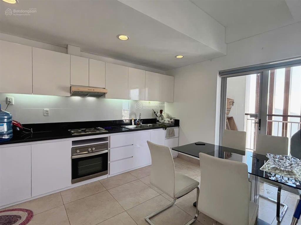 Bán gấp căn hộ indochina riverside tower view đẹp, có sẵn hợp đồng cho thuê 20 tr/tháng