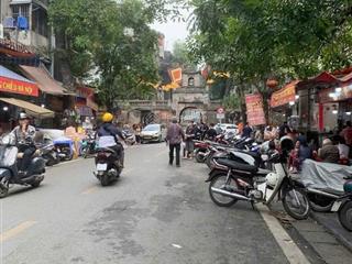 Mặt phố cổ hàng chiếu  mt rộng  kinh doanh vượng lộc  1 sổ 1 chủ.