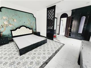 Siêu phẩm mặt phố  lô góc 3 thoáng  kinh doanh đa ngành  thang máy xịn.