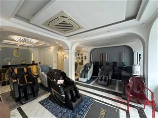 Mặt phố nguyễn chí thanh  tòa nhà bề thế  84m x 8 tầng  mt 9.4m  dòng tiền hấp dẫn