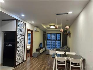 Cho thuê căn hộ chung cư dự án goldmark city nằm trên trục đường hồ tùng mậu