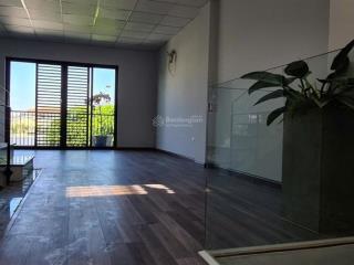 Cho thuê liền kề ngõ 908 kim giang, 20tr/th cố định 23 năm(thương lượng) cách linhđàm 3km
