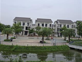 Biệt thự ven sông duy nhất đông bắc vùng thủ đô.