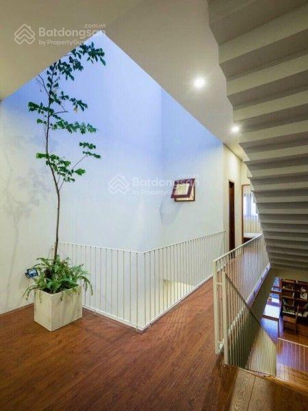 Mtdk đường nguyễn văn công. 4x15m, 4 tầng kiên cố. 9 tỷ còn tl. cực hiếm.