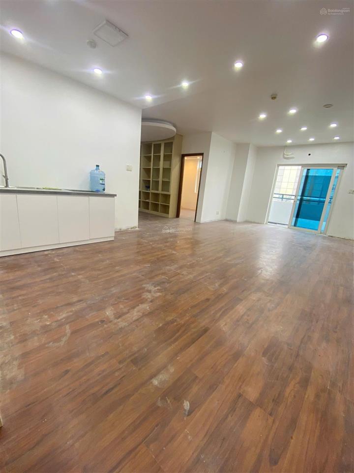 Sông đà tower 106m2, 3pn có sổ chỉ 7,7 tỷ  em 0797 799 ***