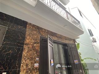 Chính chú bán nhà 38m 5 tầng la phù giá 4,35 tỷ, view thoáng 4 hướng đủ nội thất