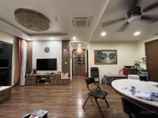 Chính chủ bán chung cư cao cấp golden palace mễ trì, tặng nội thất xịn sò