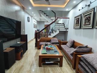 Bán nhà riêng mễ trì thượng, 6,5 tỷ, 3pn, 4wc, đẹp, nhiều tiện ích xung quanh