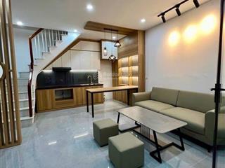 Bán nhà cù chính lan mặt phố vỉa hè kinh doanh ôtô tránh 30m 4tầng 11,3tỷ