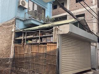 Bán đất đẹp trung tâm trâu quỳ  gia lâm, dt 50m2,mặt tiền 4.5m, đất vuông đẹp, sổ đỏ chính chủ