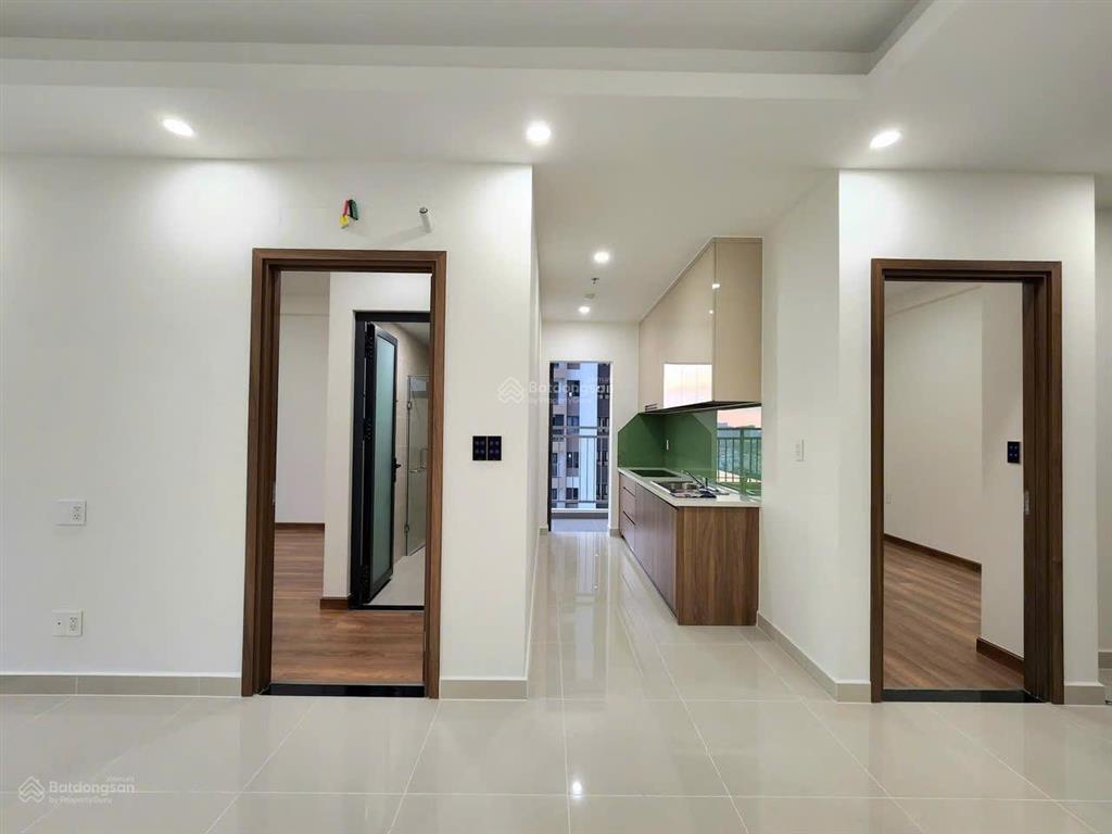 Chính chủ bán gấp căn góc 70m2 2pn2wc nhà hướng nam mát mẻ, giá tốt nhất thị trường