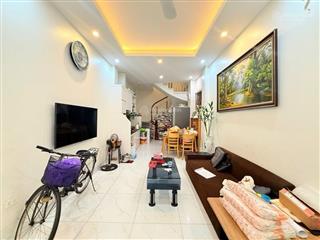 Nhà đẹp 5 tầng ở ngay full nội thất ô tô vài chục mét sổ vuông, nở hậu