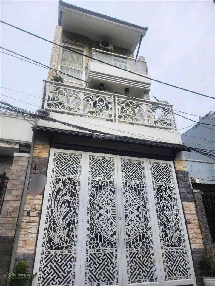 Chỉ 7.6 tỷ nhà 3 tầng siêu đẹp, ngay trung tâm linh chiểu, thủ đức ô tô ngủ trong nhà