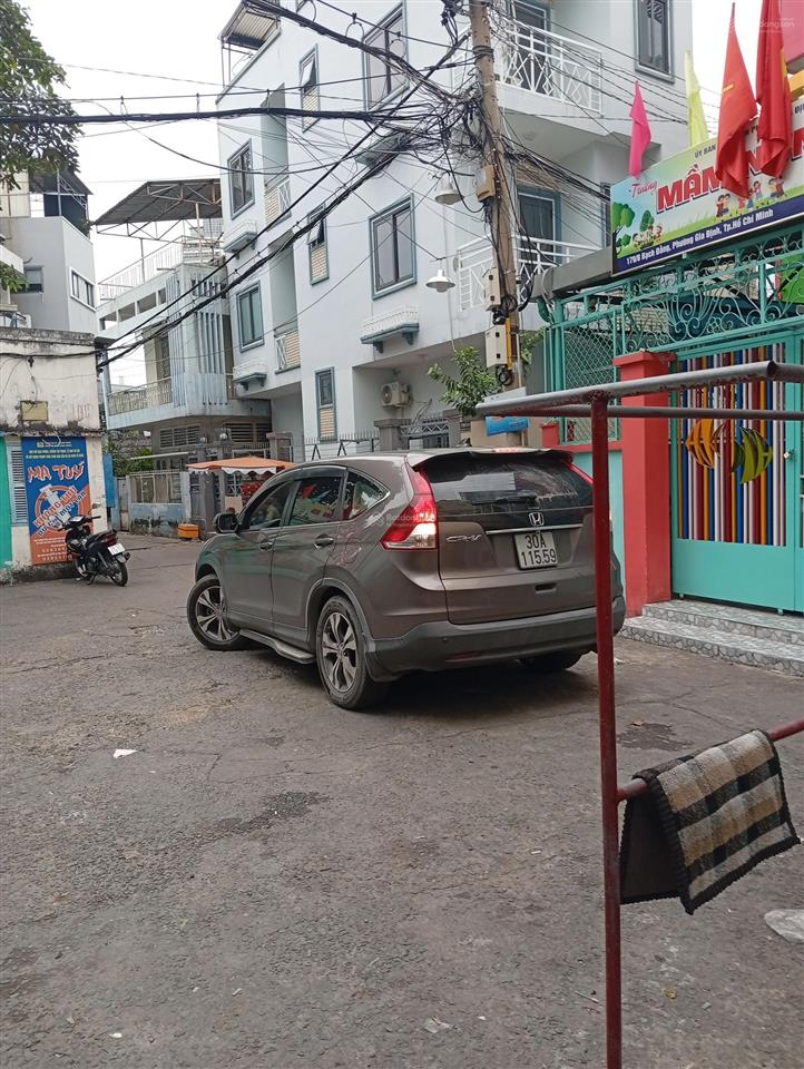 Hiếm hẻm xe hơi tới cổng
 ngã tư hàng xanh 36m2
 sát mặt tiền chỉ 5 tỷ