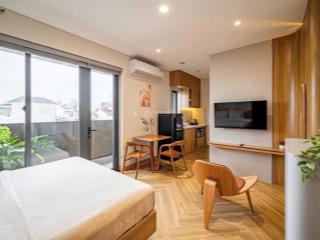 Căn studio ban công sang trọng chỉnh chu trong từ góc nhỏ