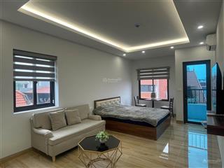 Cho thuê phòng studio tây hồ, rộng 45m2 (ô tô đỗ cửa) cửa sổ ban công nhiều ánh sáng (0325 871 ***)