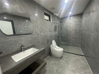 Bán gấp nhà lai xá hoài đức 5 tầng ở ngay, giá chỉ 4.9 tỷ