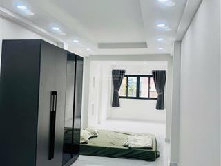 Bán nhà đẹp mới lung linh đường nhật tảo phường 8 quận 10 . diện tích  30 m2  5 tầng  10,5 tỷ