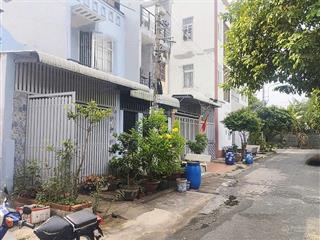Cần bán gấp nhà cấp 4 còn mới dọn vào ở được ngay. sát chợ linh xuân thủ đức! giá 6tỷ8. tổng 77m2