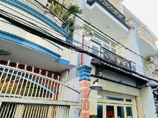 Xe hơi đổ cửa  ngay khu trung tâm phường 3 quận 8 đường âu dương lân nhà 4 tầng chỉ 6,9tyy