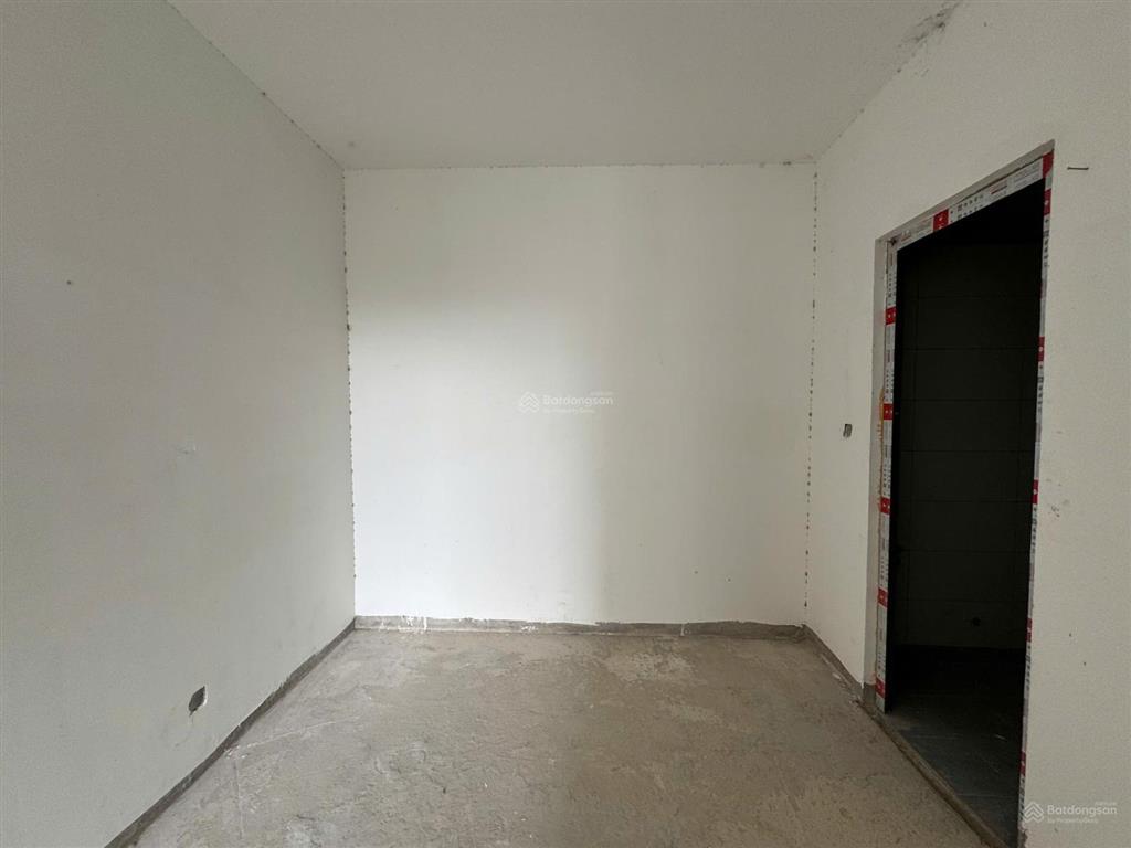 Bán cc 2pn 2wc, 68m2 tại aurora residences, bến bình đông, q8, hcm hot