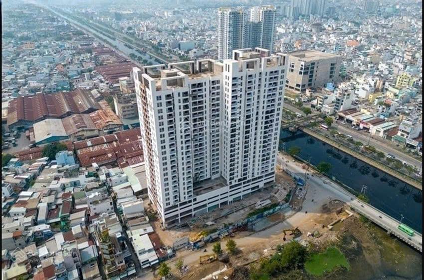 Bán nhanh căn hộ 1pn giá chỉ 2tỷ450 aurora residences
